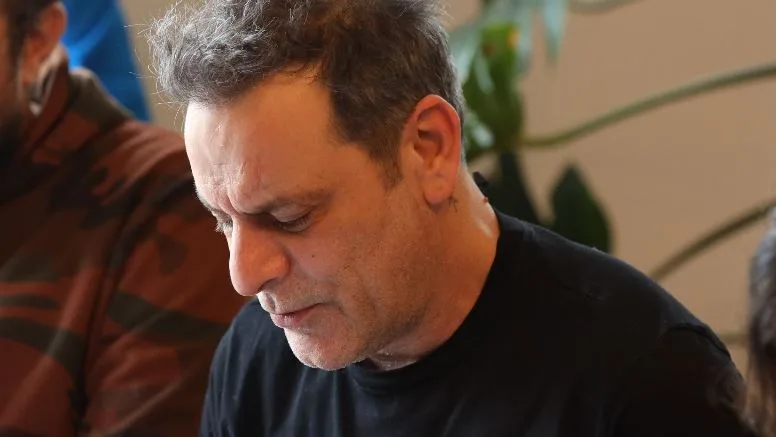 ¡Ozan Güven regresa a las series de televisión después de muchos años!