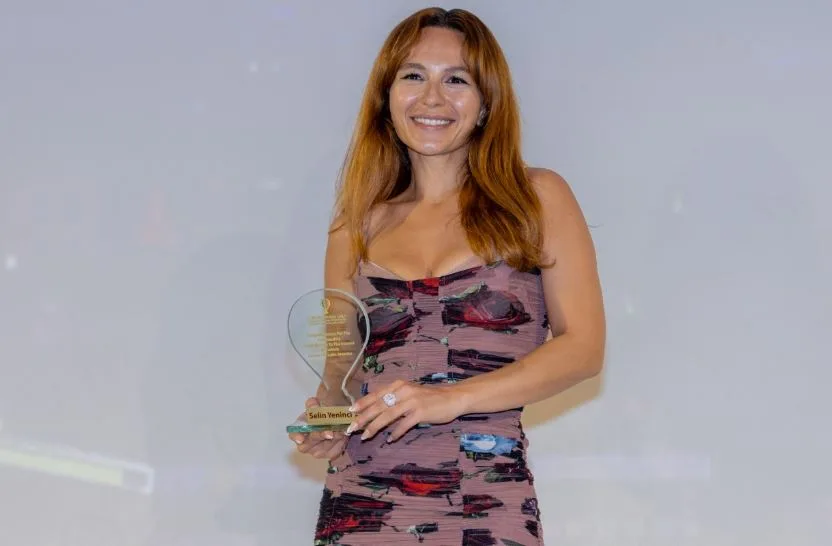 ¡Selin Yeninci tuvo la oportunidad de ver los resultados de su éxito en Estados Unidos!