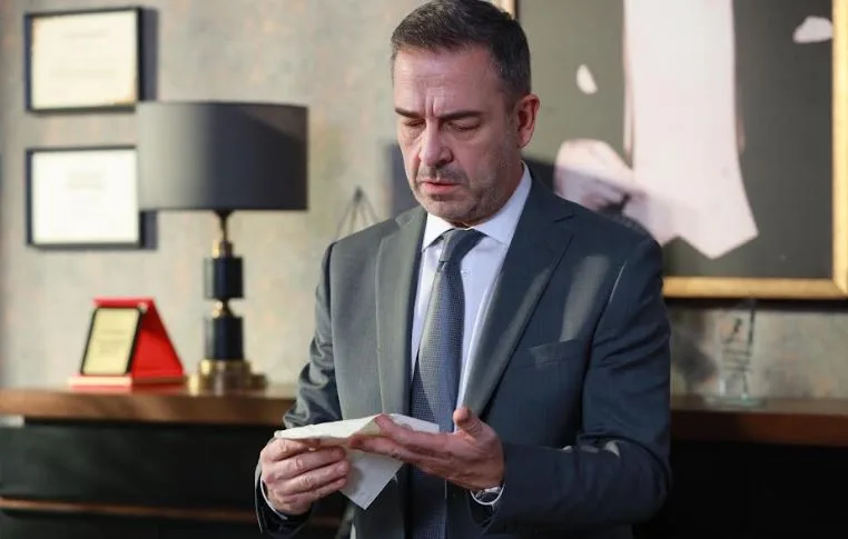 ¡Murat Aygen vuelve a las series de televisión con un papel fuerte!