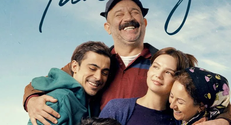 ¡Verás a Şevket Çoruh en un personaje muy diferente en la serie de televisión Korkma Ben Yanındayım!