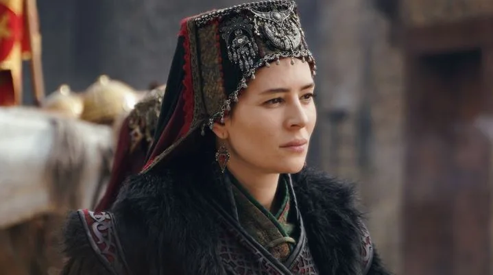 ¡Comienza una nueva era en la vida de Yıldız Çağrı Atiksoy, uno de los actores principales de la serie de televisión Kuruluş Osman!