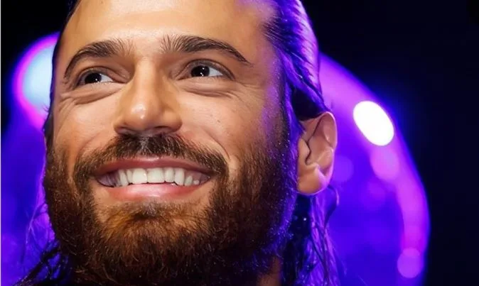 ¡La atención que recibió Can Yaman en Brasil fue como una prueba de lo popular que era una estrella!