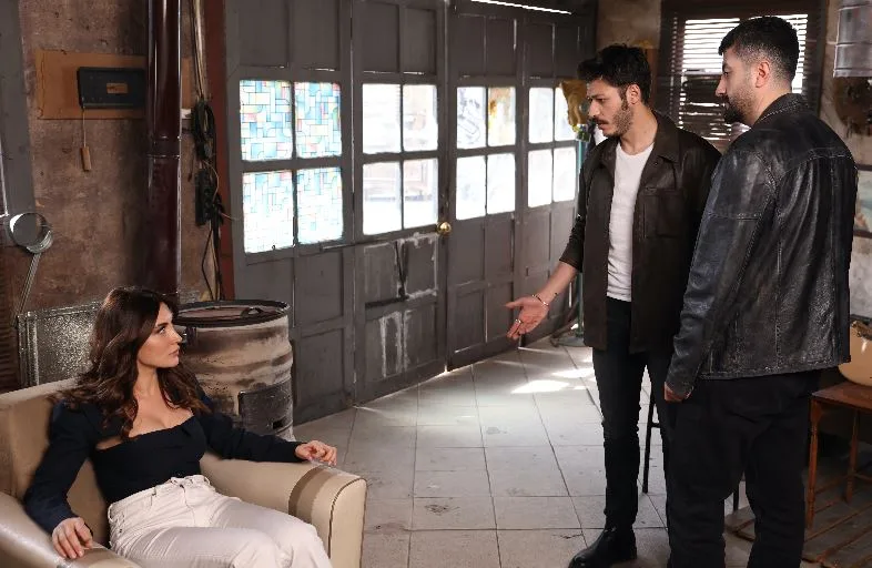 Las calificaciones de la serie İnci Taneleri cayeron, ¡pero el hecho de que afectó a millones no cambió!