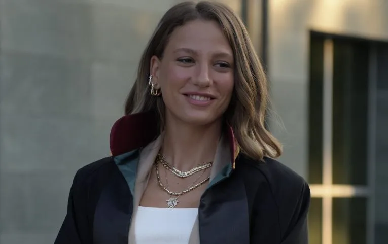 ¡Serenay Sarıkaya les dio a sus fans sugerencias que mejorarán sus vidas!
