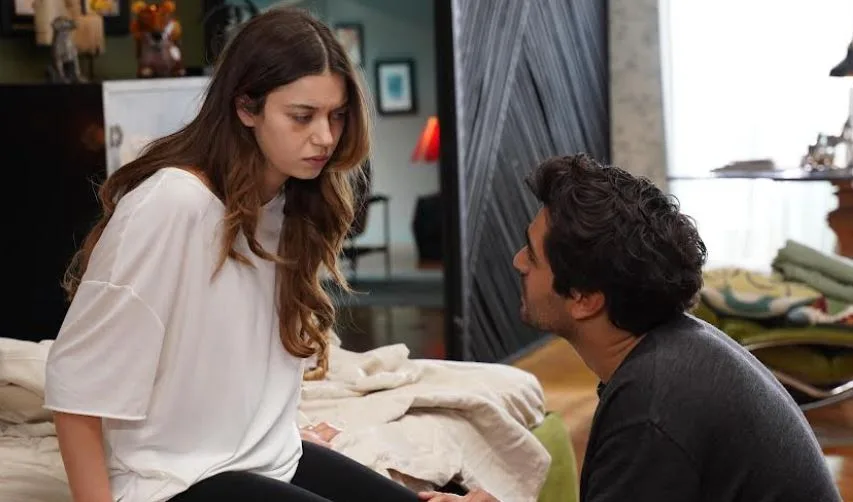 En el nuevo episodio número 67 de la serie Yalı Çapkını, ¡Seyran lucha con heridas profundas!