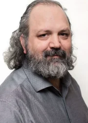 Emrah Kolukısa