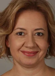 Özlem Çakar