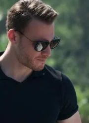 Kerem Bursin
